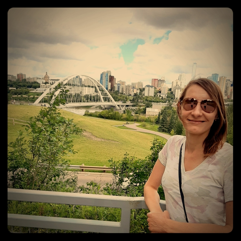 Meet your Posher, Dorothy